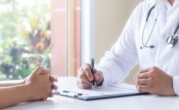 Z zdravniškim pregledom do odvzete vozniške Kontrolni zdravniški pregled