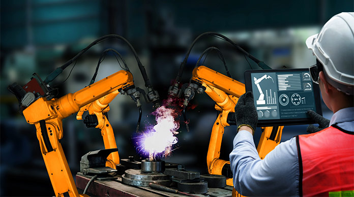 Varjenje z industrijskim robotom